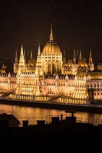 Preview wallpaper palace, building, architecture, city, night