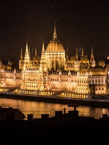 Preview wallpaper palace, building, architecture, city, night