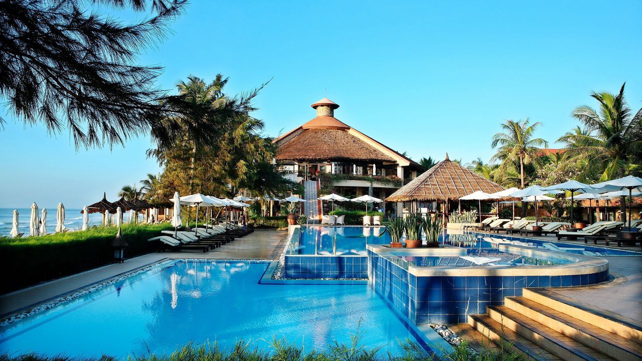 Wallpaper palm trees, house, interior, pool