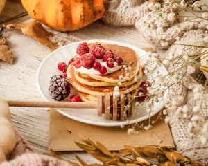 Preview wallpaper pancakes, berries, dessert, food, table