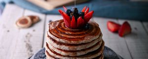 Preview wallpaper pancakes, berries, honey, dessert, sweet