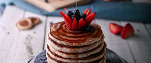 Preview wallpaper pancakes, berries, honey, dessert, sweet