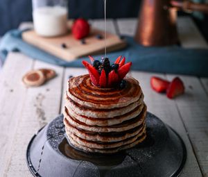 Preview wallpaper pancakes, berries, honey, dessert, sweet