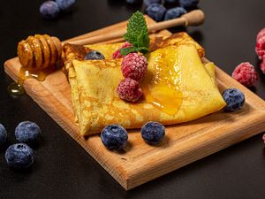 Preview wallpaper pancakes, berries, honey, breakfast, dessert