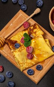 Preview wallpaper pancakes, berries, honey, dessert, breakfast