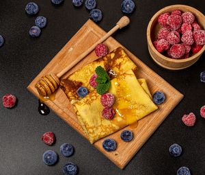 Preview wallpaper pancakes, berries, honey, dessert, breakfast