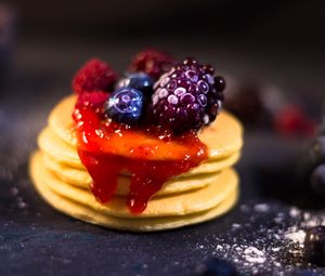 Preview wallpaper pancakes, berries, jam, dessert