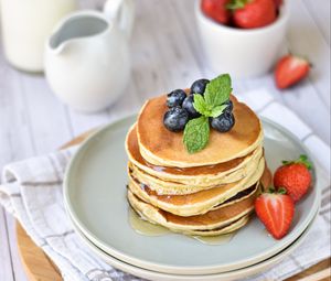 Preview wallpaper pancakes, berries, pastries, breakfast, dessert