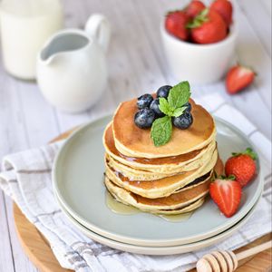 Preview wallpaper pancakes, berries, pastries, breakfast, dessert