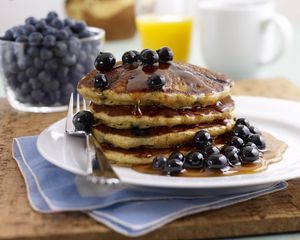 Preview wallpaper pancakes, bilberry, honey, pile, berry