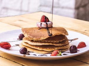 Preview wallpaper pancakes, dessert, fruit, chocolate, hand