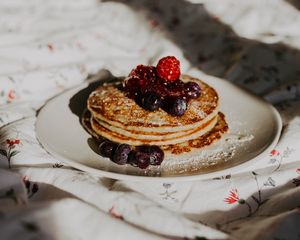 Preview wallpaper pancakes, dessert, pastries, raspberries, blueberries, breakfast, berries