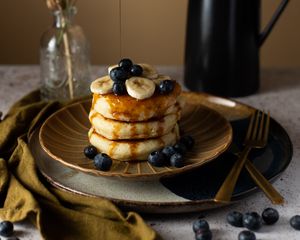 Preview wallpaper pancakes, pastries, berries, fruits, watering, breakfast, dessert