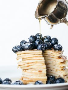 Preview wallpaper pancakes, pastries, blueberries, berries, honey