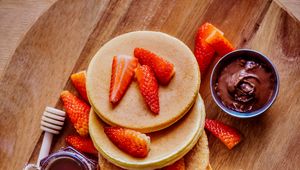 Preview wallpaper pancakes, pastries, fruits, strawberries, chocolate, board