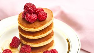 Preview wallpaper pancakes, raspberries, berries, banana, dessert