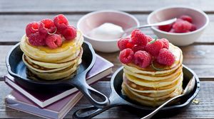 Preview wallpaper pancakes, raspberry, honey