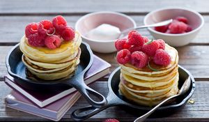 Preview wallpaper pancakes, raspberry, honey