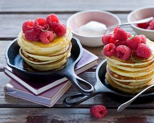 Preview wallpaper pancakes, raspberry, honey