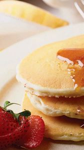 Preview wallpaper pancakes, strawberries, honey
