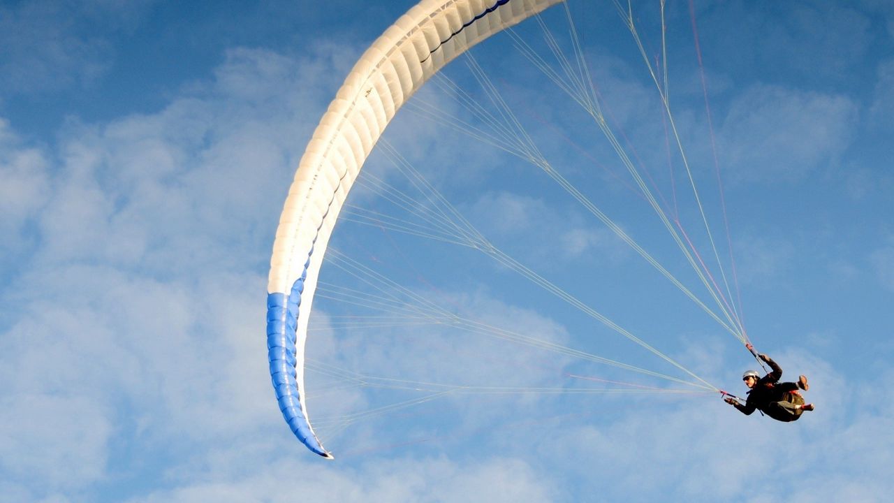 Wallpaper parachute, jump, flight, sportsman, sky
