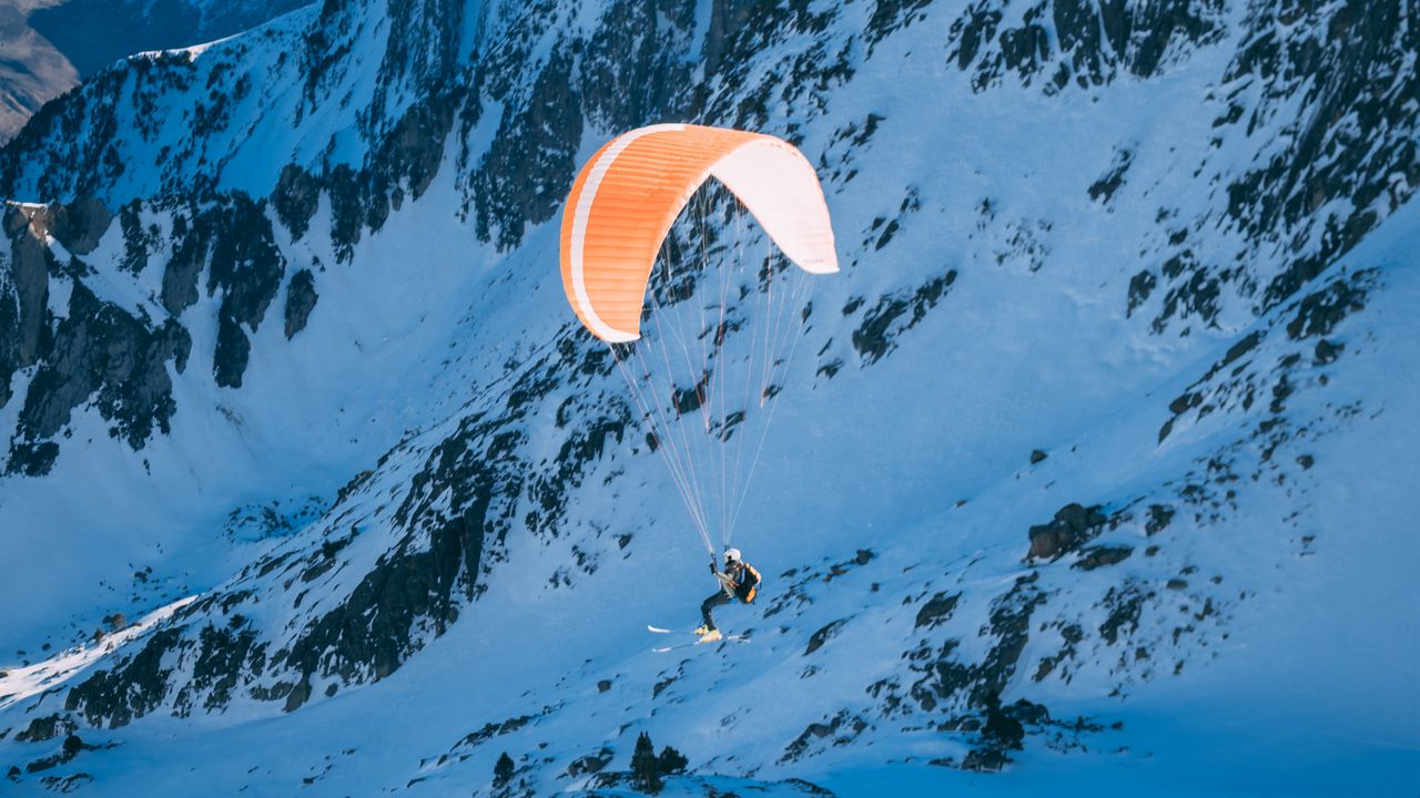 Wallpaper parachutist, parachute, mountains, snow, extreme