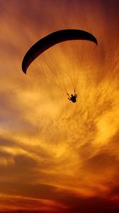 Preview wallpaper paraglider, silhouette, sunset, dark