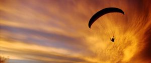 Preview wallpaper paraglider, silhouette, sunset, dark