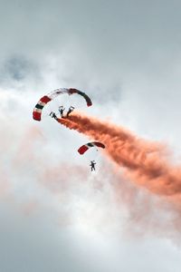 Preview wallpaper paraglider, smoke, flight, sky