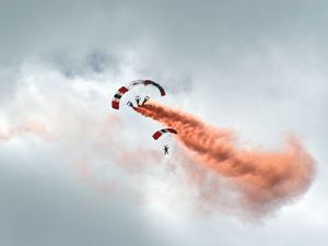 Preview wallpaper paraglider, smoke, flight, sky