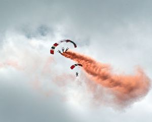 Preview wallpaper paraglider, smoke, flight, sky