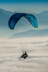 Preview wallpaper paragliding, sky, clouds