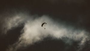 Preview wallpaper paragliding, sky, flight, cloudy