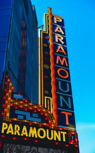 Preview wallpaper paramount, signboard, inscription, building, letters