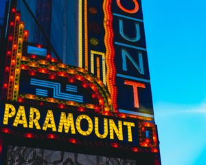 Preview wallpaper paramount, signboard, inscription, building, letters