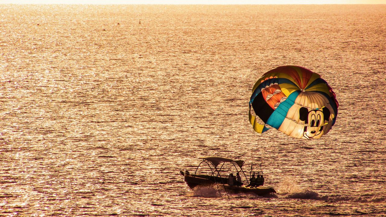 Wallpaper parasailing, paragliding, boat, sea, sunset