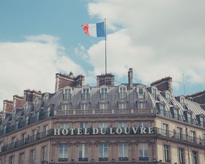 Preview wallpaper paris, france, hotel, hotel du louvre