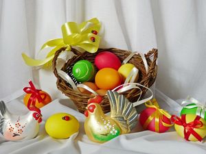 Preview wallpaper pascha, eggs, holiday, bows, chicken, rooster, basket, ladybugs