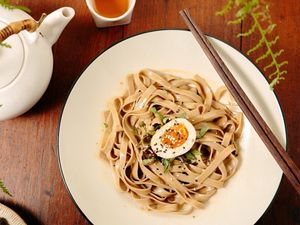 Preview wallpaper pasta, egg, noodles, sesame