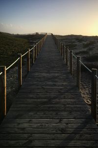 Preview wallpaper path, boards, logs, pilings, wood