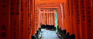 Preview wallpaper path, columns, hieroglyphs, red, japan