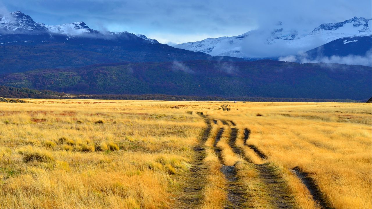 Wallpaper path, field, grass, mountains, nature