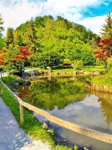 Preview wallpaper path, protection, garden, pond, brightly, summer