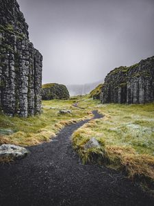 Preview wallpaper path, rocks, valley, fog