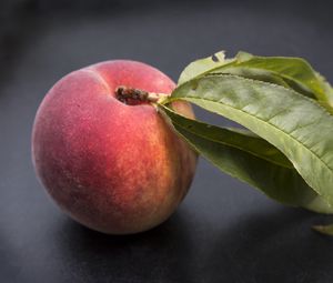 Preview wallpaper peach, fruit, ripe, leaves