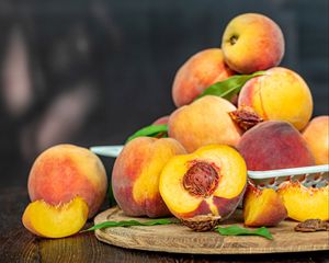 Preview wallpaper peaches, fruit, ripe, harvest