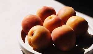 Preview wallpaper peaches, fruit, ripe, bowl