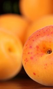 Preview wallpaper peaches, orange, fruit, basket