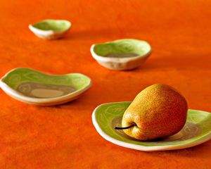 Preview wallpaper pear, plates, fruit, orange