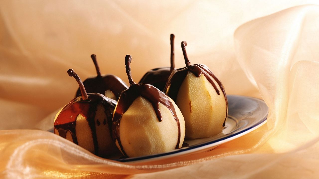 Wallpaper pears, chocolate, glaze, dessert